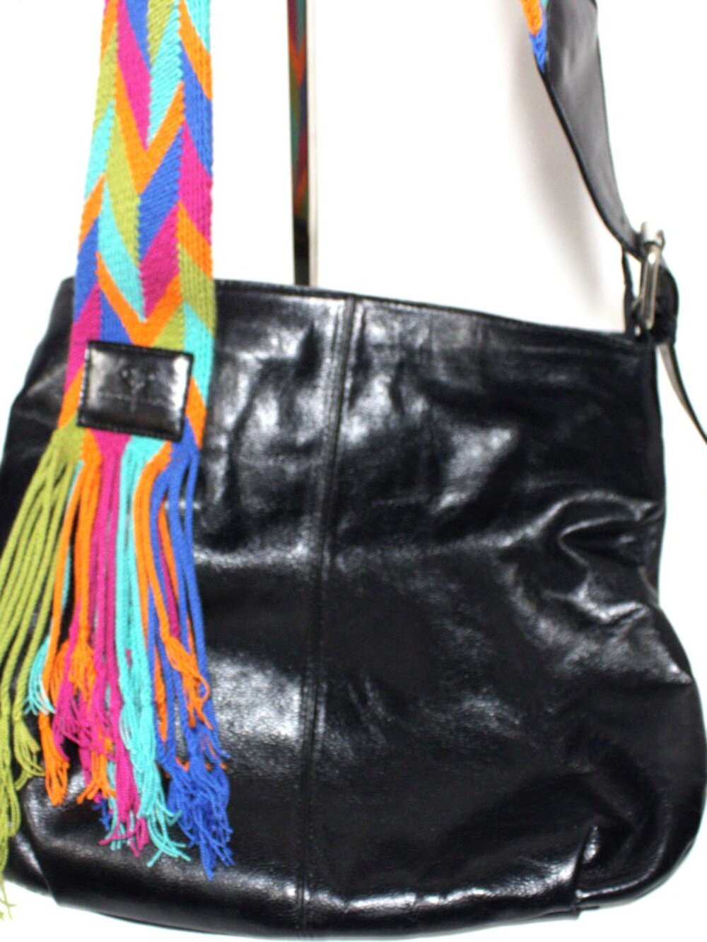 Columbian Leathers, Black Leather Hobo Bag with Wayuu Crossbody Strap